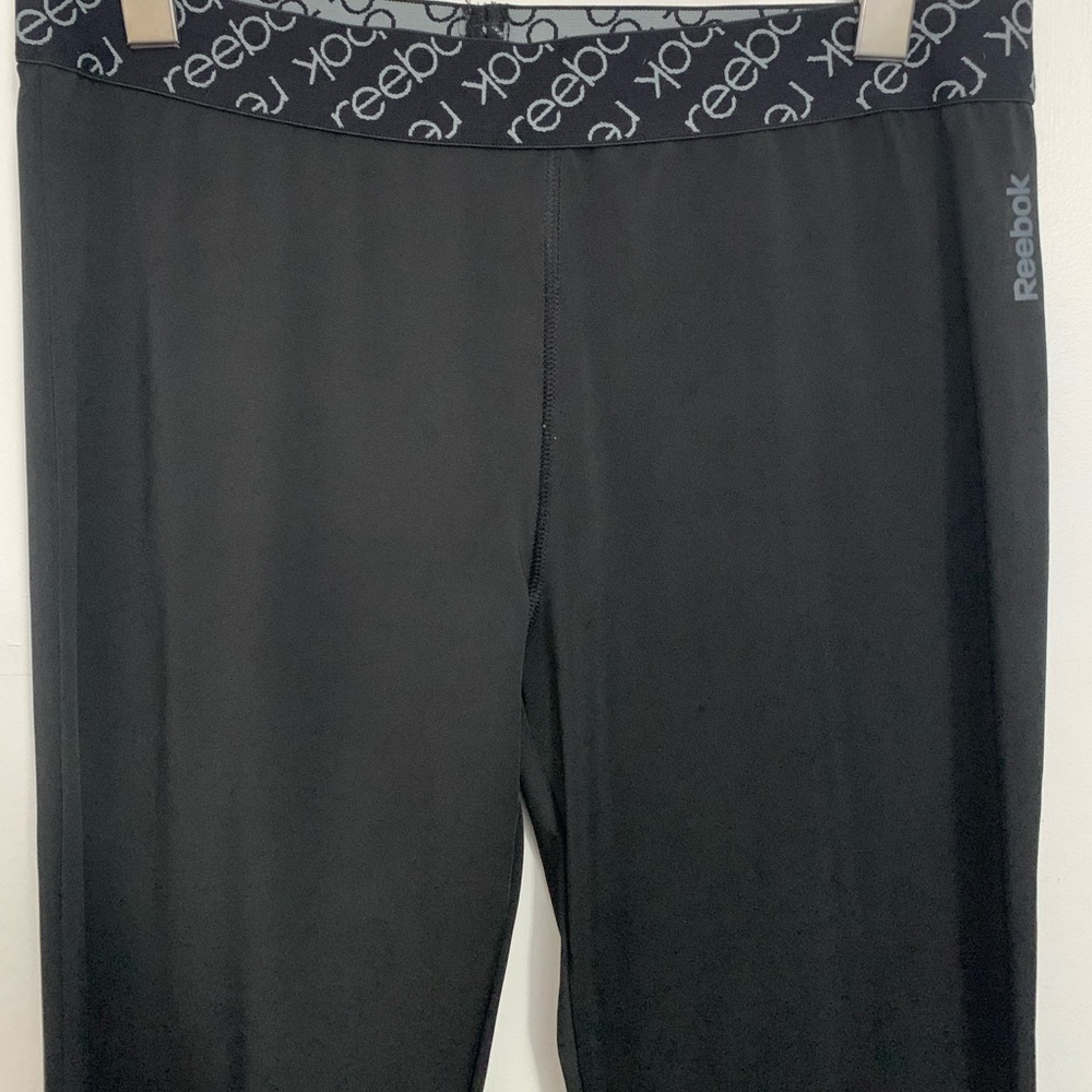 Ladies Reebok straight leg activewear pants
